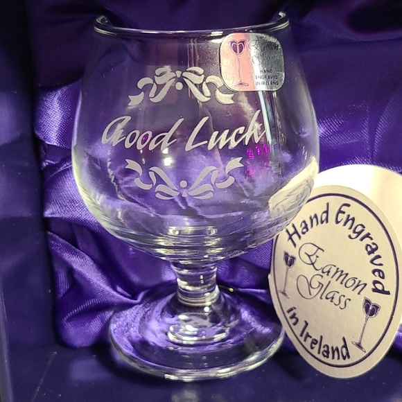 Eamon NIB Hand Engraved Brandy Sniffers Glasses -  Good Luck - Picture 3 of 9